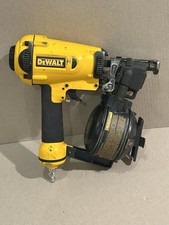 DEWALT D51321 3/4-Inch to 1-3/4-Inch Coil Roofing Nailer