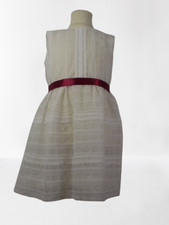 Robe enfant en broderie