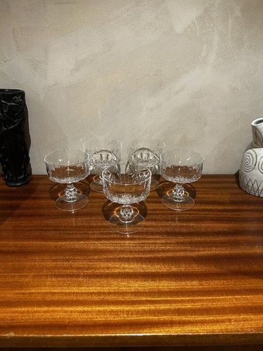 Lot coupes à - , en