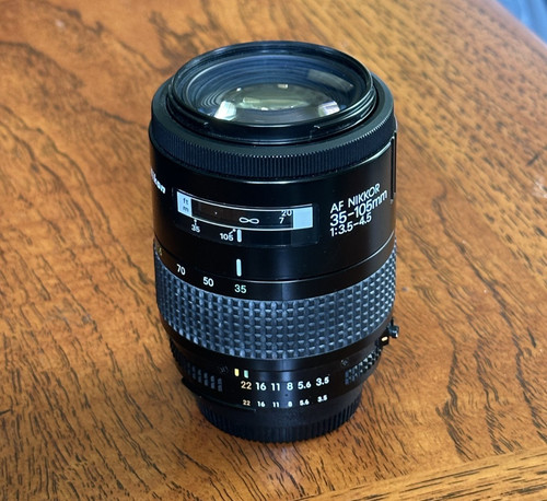 Nikon nikkor 105mm - af,