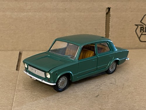 Jouet ancien mebetoys fiat 124 - ancien,