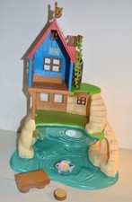 Les Petits malins SYLVANIAN Families EPOCH cottage secret island playhouse 5229