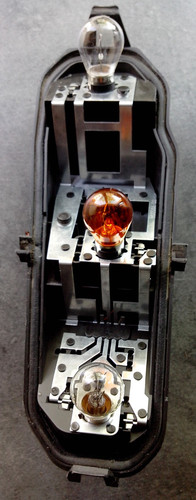 Platine porte ampoules feu