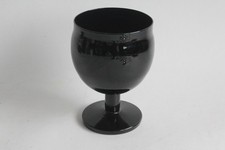 Verre à pied opaline noir