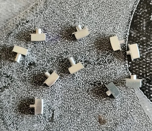 Lot boutons poussoirs - boutons,