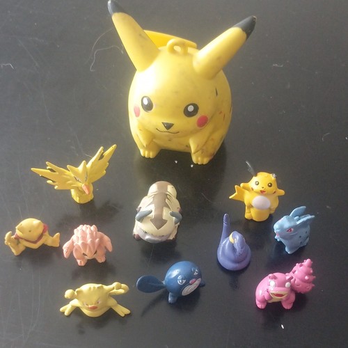 Nintendo lot figurines