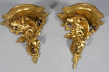 Paire de petites consoles