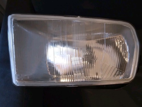 Renault r20 left front - renault,