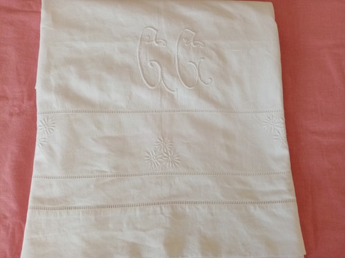 Ancien drap métis blanc