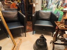 paire de fauteuil en skai noir