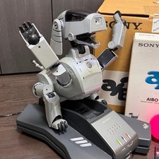 Robot chien SONY AIBO ERS-111