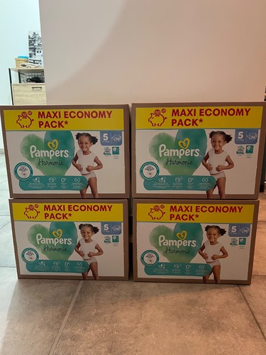 Lot carton pampers - de,