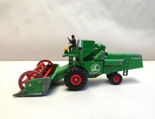 camion agricole moissonneuse