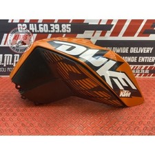Cache reservoir KTM 125 Duke