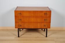 Commode moderniste style