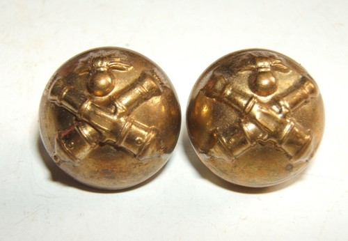 Lot boutons dores - 2,