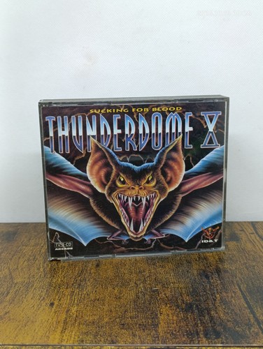 Coffret thunderdome x 10 - coffret, 2