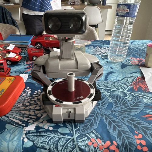 Nintendo robot nes - r.o.b.,