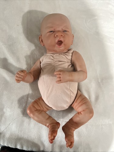 Painted berenguer reborn - painted, doll