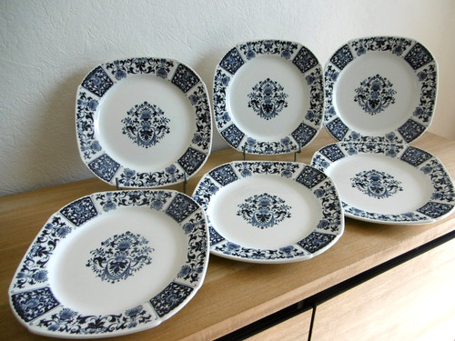 Six assiettes plates faience - six,