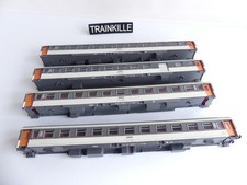 JOUEF 4 CAISSES + CHASSIS VOITURES VOYAGEURS TYPE CORAIL SANS BOGIE