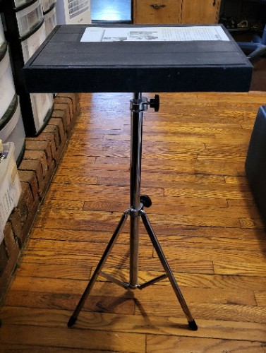 Glass breaking table - breaking,
