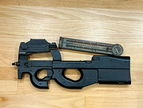 Herstal p90 bullpup - fn,