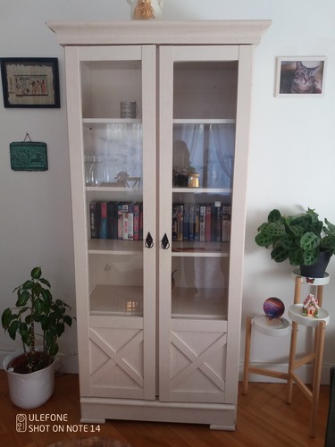Salle manger comprenant un - comprenant,