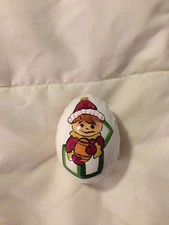 VINTAGE R WOLLET 1982 FINE PORCELAIN WHITE JACK IN THE BOX EGG FIGURINE!