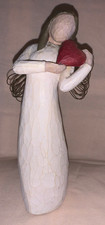 WILLOW TREE " ANGEL OF THE HEART" FIGURINE   DEMDACO  2000