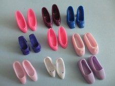 SHOES BOOTS PUMPS DOLL MODEL BARBIE & OTHER VINTAGE BRANDS