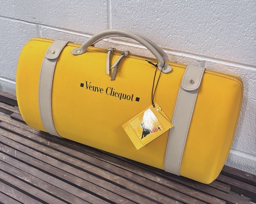 Veuve clicquot champagne - veuve,