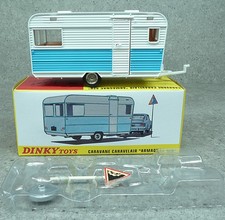 Dinky Toys 564 1/43 Caravane
