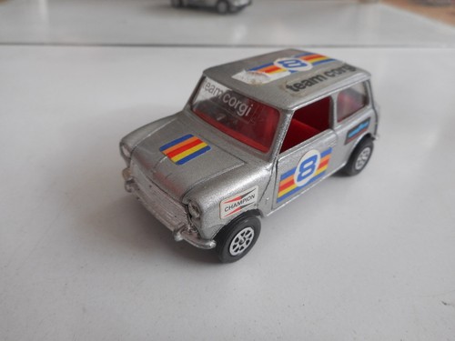 Corgi british leyland mini - british,