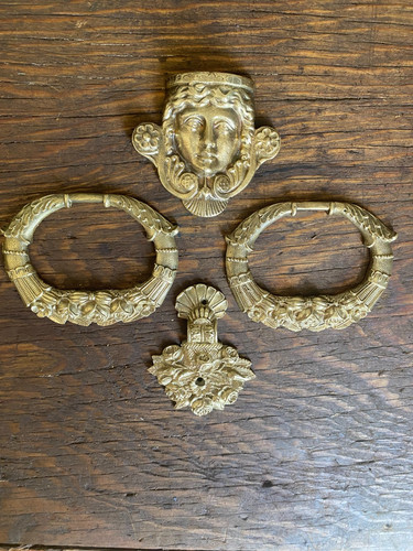 Anciennes poignées - , et