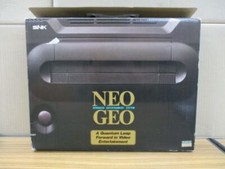 Système console SNK Neo Geo Neogeo AES ROM avec boîte, manette stick testée