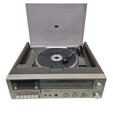 UNIVERSUM MC 300 Station De