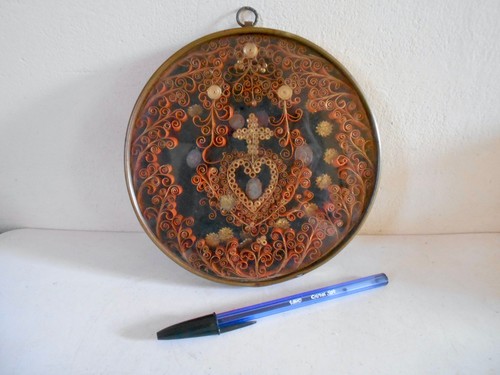 Ancien cadre reliquaire