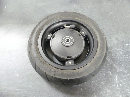 Roue avant pour trottinette - roue,