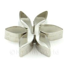 6 metal petal flower decoration sugar / cookie cutter (18mm)