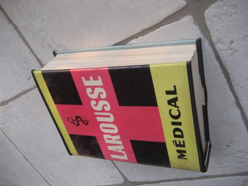 Livre larousse medical - livre,