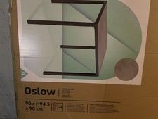 Table haute 4 couverts Oslow 90x90 H 94,5 cm, plateau en verre effet marbre vert