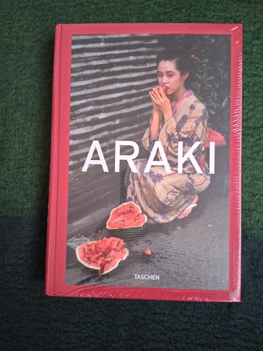 Livre photo monographie araki - livre, photo,