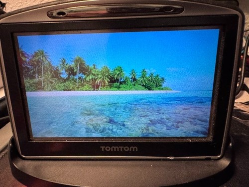 Gps tomtom 730 avec socle - tomtom,