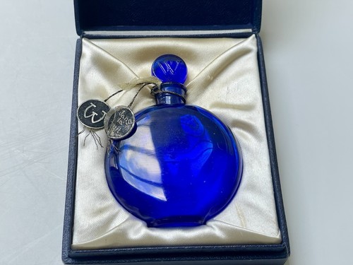 Parfum lalique dans nuit - lalique, la