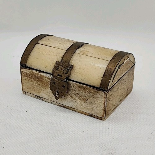 Petit coffre bijoux - bijoux, vintage