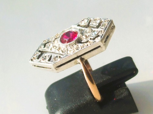 Belle bague ancienne 1930 - t,