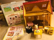 Maison Sylvanian Families avec meubles