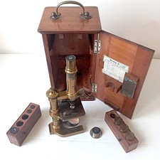 Microscope Ancien E. Leitz de