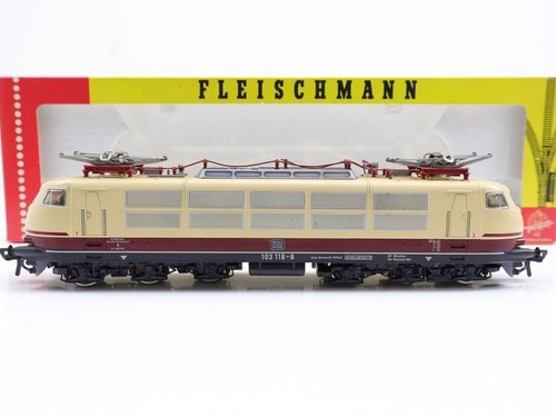 Locomotive électrique